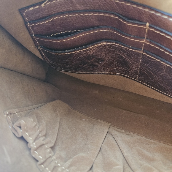 PATRICIA NASH Sorola Leather Crossbody with Coral Bouquet - Picture 12 of 13